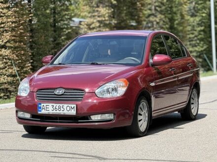 Хендай Акцент 2007 в Днепре (Днепропетровске) на Automoto.ua Красный Хендай Акцент, объемом двигателя 1.4 л и пробегом 210 тыс. км за 5600 $, фото 1 на Automoto.ua