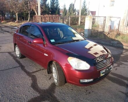 Червоний Хендай Акцент, об'ємом двигуна 1.4 л та пробігом 245 тис. км за 5200 $, фото 1 на Automoto.ua