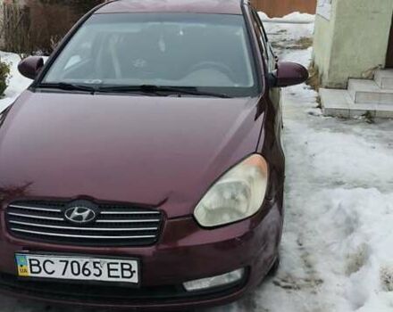 Красный Хендай Акцент, объемом двигателя 1.6 л и пробегом 270 тыс. км за 3600 $, фото 1 на Automoto.ua
