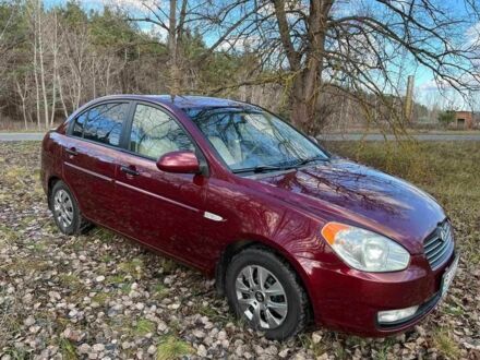 Красный Хендай Акцент, объемом двигателя 1.5 л и пробегом 288 тыс. км за 5650 $, фото 1 на Automoto.ua