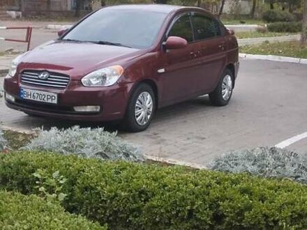 Красный Хендай Акцент, объемом двигателя 1.6 л и пробегом 212 тыс. км за 5700 $, фото 1 на Automoto.ua