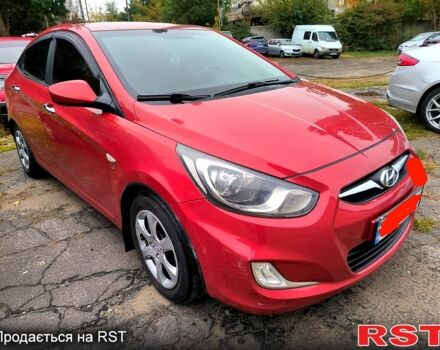 Червоний Хендай Акцент, об'ємом двигуна 1.6 л та пробігом 75 тис. км за 7999 $, фото 1 на Automoto.ua