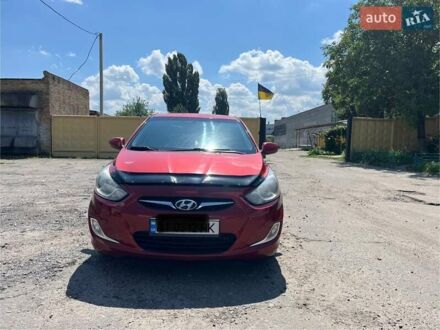 Червоний Хендай Акцент, об'ємом двигуна 1.6 л та пробігом 128 тис. км за 8200 $, фото 1 на Automoto.ua