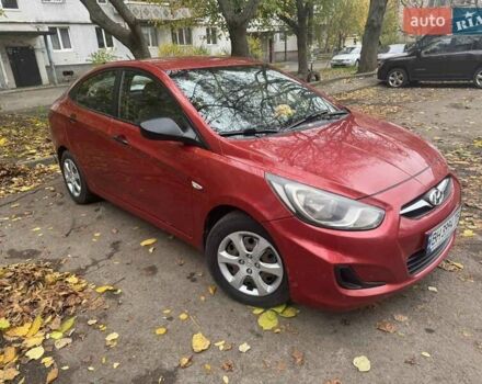 Червоний Хендай Акцент, об'ємом двигуна 1.4 л та пробігом 181 тис. км за 8000 $, фото 1 на Automoto.ua