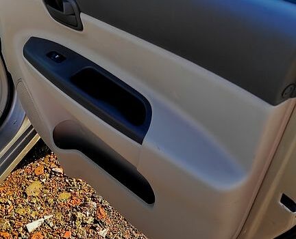 Хендай Акцент, объемом двигателя 1.6 л и пробегом 152 тыс. км за 4600 $, фото 10 на Automoto.ua