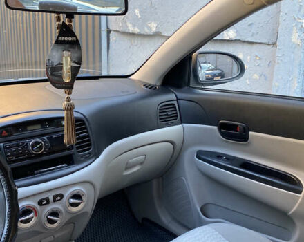 Хендай Акцент, об'ємом двигуна 1.4 л та пробігом 200 тис. км за 4500 $, фото 16 на Automoto.ua