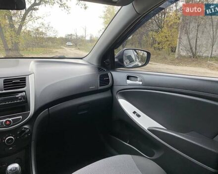 Хендай Акцент, объемом двигателя 1.4 л и пробегом 189 тыс. км за 6100 $, фото 12 на Automoto.ua