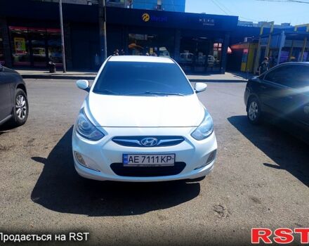 Хендай Акцент, объемом двигателя 1.4 л и пробегом 164 тыс. км за 8300 $, фото 3 на Automoto.ua