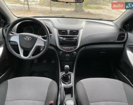 Хендай Акцент, объемом двигателя 1.4 л и пробегом 189 тыс. км за 6100 $, фото 11 на Automoto.ua