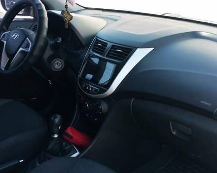 Хендай Акцент, об'ємом двигуна 1.4 л та пробігом 125 тис. км за 8000 $, фото 8 на Automoto.ua
