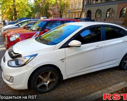 Хендай Акцент 2013 в Одессе на Automoto.ua Хендай Акцент, объемом двигателя 1.6 л и пробегом 38 тыс. км за 10000 $, фото 4 на Automoto.ua