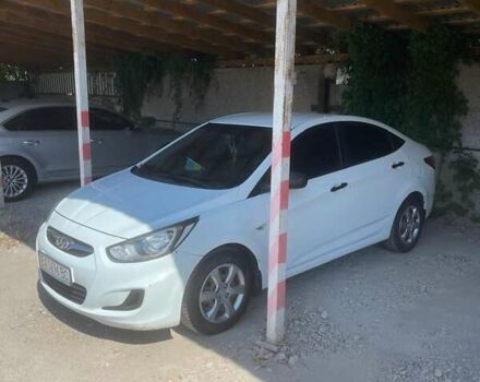 Хендай Акцент 2013 в Кропивницком (Кировограде) на Automoto.ua Хендай Акцент, объемом двигателя 1.4 л и пробегом 201 тыс. км за 6000 $, фото 5 на Automoto.ua