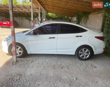 Хендай Акцент 2013 в Кропивницком (Кировограде) на Automoto.ua Хендай Акцент, объемом двигателя 1.4 л и пробегом 201 тыс. км за 6000 $, фото 6 на Automoto.ua