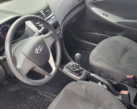 Хендай Акцент, об'ємом двигуна 1.4 л та пробігом 67 тис. км за 9500 $, фото 5 на Automoto.ua