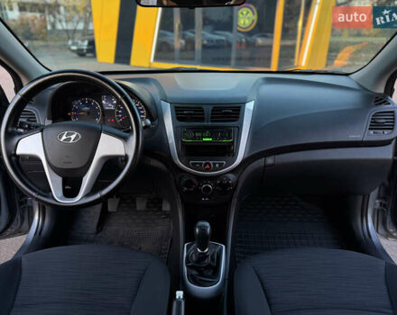 Хендай Акцент, объемом двигателя 1.37 л и пробегом 204 тыс. км за 6999 $, фото 11 на Automoto.ua