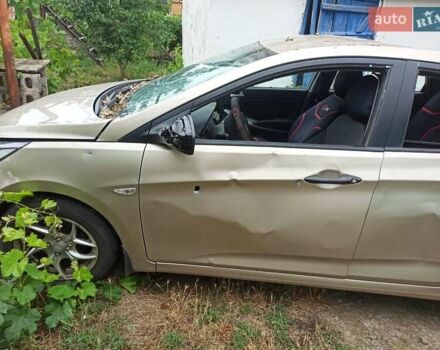 Хендай Акцент, объемом двигателя 1.4 л и пробегом 120 тыс. км за 3000 $, фото 1 на Automoto.ua