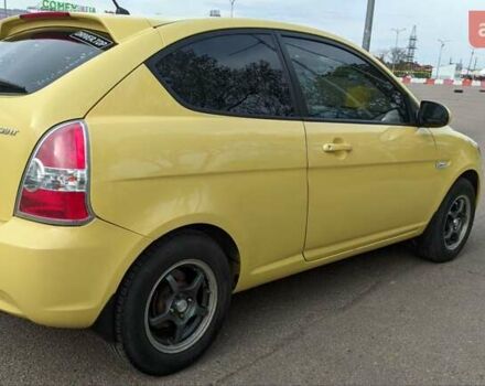 Жовтий Хендай Акцент, об'ємом двигуна 1.6 л та пробігом 149 тис. км за 4700 $, фото 1 на Automoto.ua