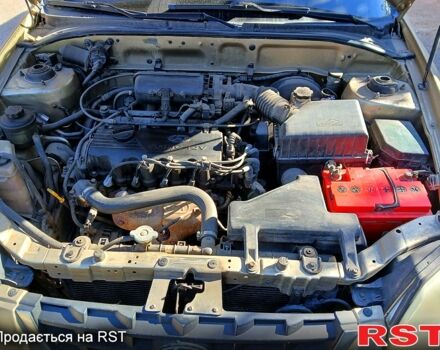 Желтый Хендай Акцент, объемом двигателя 1.5 л и пробегом 361 тыс. км за 1800 $, фото 6 на Automoto.ua