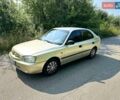Желтый Хендай Акцент, объемом двигателя 1.34 л и пробегом 300 тыс. км за 2900 $, фото 11 на Automoto.ua