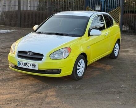 Желтый Хендай Акцент, объемом двигателя 1.4 л и пробегом 250 тыс. км за 4000 $, фото 1 на Automoto.ua
