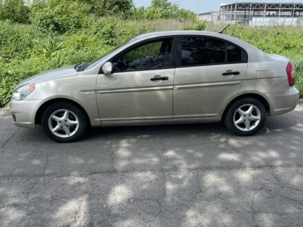 Желтый Хендай Акцент, объемом двигателя 1.4 л и пробегом 93 тыс. км за 4500 $, фото 1 на Automoto.ua