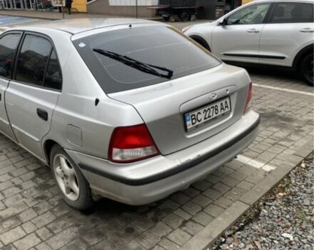 Серый Хендай Акцент, объемом двигателя 1.3 л и пробегом 180 тыс. км за 1999 $, фото 4 на Automoto.ua