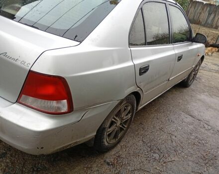 Серый Хендай Акцент, объемом двигателя 1.3 л и пробегом 440 тыс. км за 2500 $, фото 4 на Automoto.ua