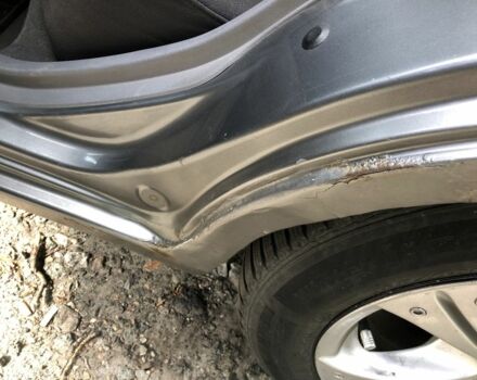 Серый Хендай Акцент, объемом двигателя 1.3 л и пробегом 280 тыс. км за 1200 $, фото 5 на Automoto.ua