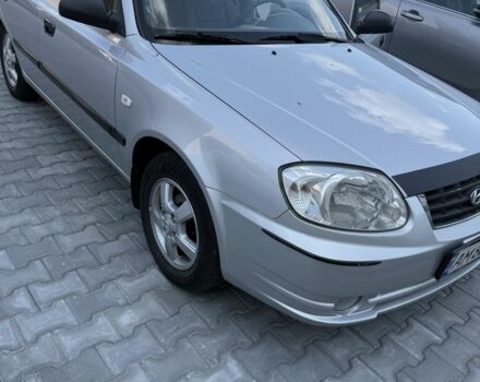 Сірий Хендай Акцент, об'ємом двигуна 1.5 л та пробігом 260 тис. км за 2199 $, фото 1 на Automoto.ua