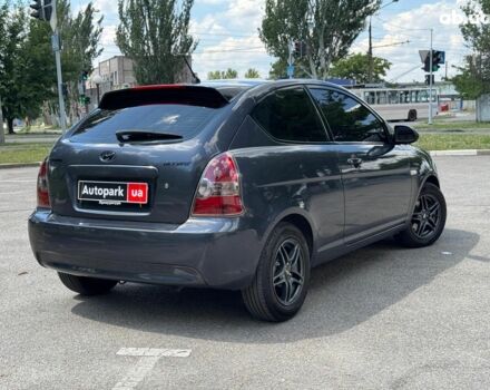 Сірий Хендай Акцент, об'ємом двигуна 1.6 л та пробігом 159 тис. км за 5990 $, фото 4 на Automoto.ua