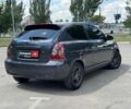 Сірий Хендай Акцент, об'ємом двигуна 1.6 л та пробігом 159 тис. км за 5990 $, фото 4 на Automoto.ua