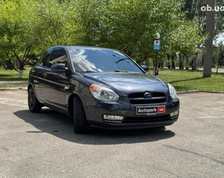 Сірий Хендай Акцент, об'ємом двигуна 1.6 л та пробігом 159 тис. км за 5990 $, фото 6 на Automoto.ua