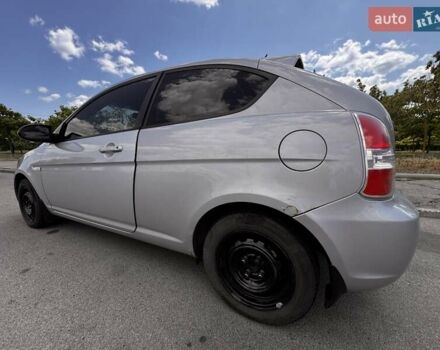 Сірий Хендай Акцент, об'ємом двигуна 1.4 л та пробігом 186 тис. км за 4000 $, фото 6 на Automoto.ua