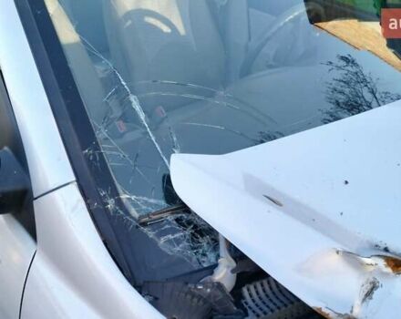 Серый Хендай Акцент, объемом двигателя 1.4 л и пробегом 162 тыс. км за 2200 $, фото 8 на Automoto.ua