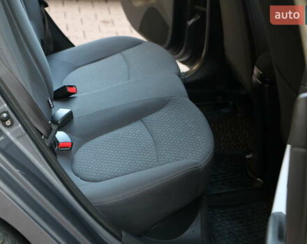 Хендай Акцент 2012 в Киеве на Automoto.ua Серый Хендай Акцент, объемом двигателя 1.4 л и пробегом 45 тыс. км за 6300 $, фото 16 на Automoto.ua