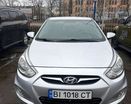 Серый Хендай Акцент, объемом двигателя 1.4 л и пробегом 115 тыс. км за 8800 $, фото 1 на Automoto.ua