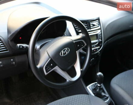 Хендай Акцент 2012 в Киеве на Automoto.ua Серый Хендай Акцент, объемом двигателя 1.4 л и пробегом 45 тыс. км за 6300 $, фото 21 на Automoto.ua