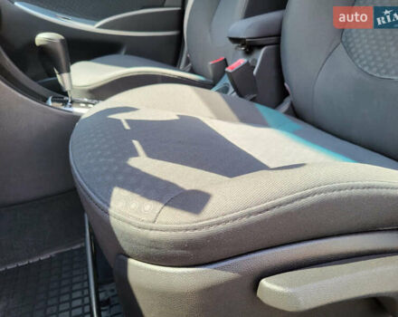 Сірий Хендай Акцент, об'ємом двигуна 1.59 л та пробігом 92 тис. км за 8500 $, фото 5 на Automoto.ua