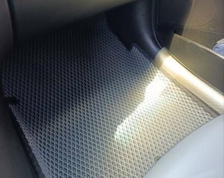 Серый Хендай Акцент, объемом двигателя 1.6 л и пробегом 200 тыс. км за 8500 $, фото 9 на Automoto.ua