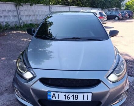 Серый Хендай Акцент, объемом двигателя 1.6 л и пробегом 200 тыс. км за 8500 $, фото 7 на Automoto.ua