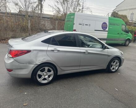 Серый Хендай Акцент, объемом двигателя 1.4 л и пробегом 300 тыс. км за 4700 $, фото 6 на Automoto.ua