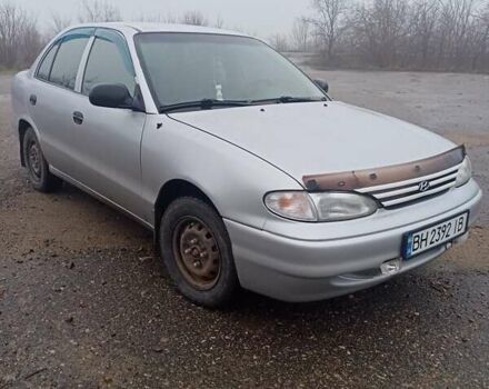 Сірий Хендай Акцент, об'ємом двигуна 1.5 л та пробігом 739 тис. км за 2200 $, фото 3 на Automoto.ua