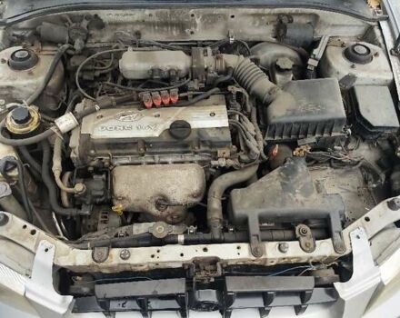 Серый Хендай Акцент, объемом двигателя 1.6 л и пробегом 480 тыс. км за 1200 $, фото 1 на Automoto.ua