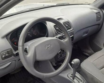 Сірий Хендай Акцент, об'ємом двигуна 1.5 л та пробігом 287 тис. км за 3500 $, фото 10 на Automoto.ua