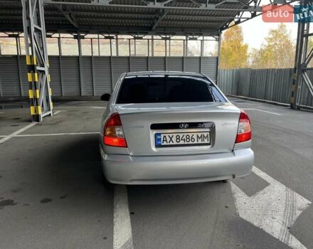 Сірий Хендай Акцент, об'ємом двигуна 1.49 л та пробігом 323 тис. км за 3599 $, фото 4 на Automoto.ua