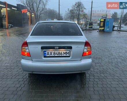 Сірий Хендай Акцент, об'ємом двигуна 1.49 л та пробігом 323 тис. км за 3199 $, фото 2 на Automoto.ua