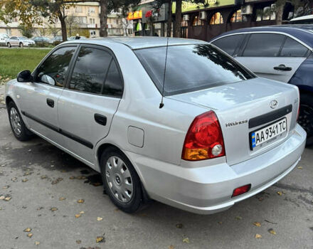 Сірий Хендай Акцент, об'ємом двигуна 1.5 л та пробігом 254 тис. км за 3200 $, фото 4 на Automoto.ua