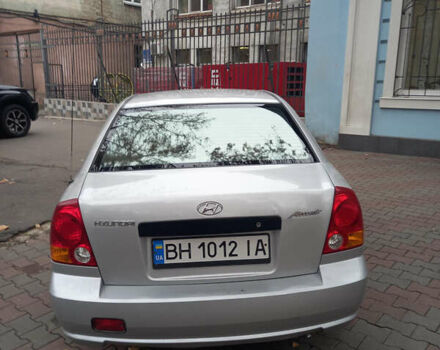 Серый Хендай Акцент, объемом двигателя 1.5 л и пробегом 170 тыс. км за 3000 $, фото 3 на Automoto.ua
