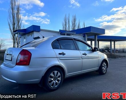 Серый Хендай Акцент, объемом двигателя 1.4 л и пробегом 257 тыс. км за 4300 $, фото 5 на Automoto.ua