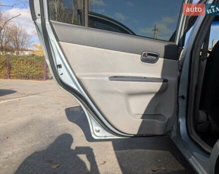 Серый Хендай Акцент, объемом двигателя 1.4 л и пробегом 118 тыс. км за 5000 $, фото 2 на Automoto.ua